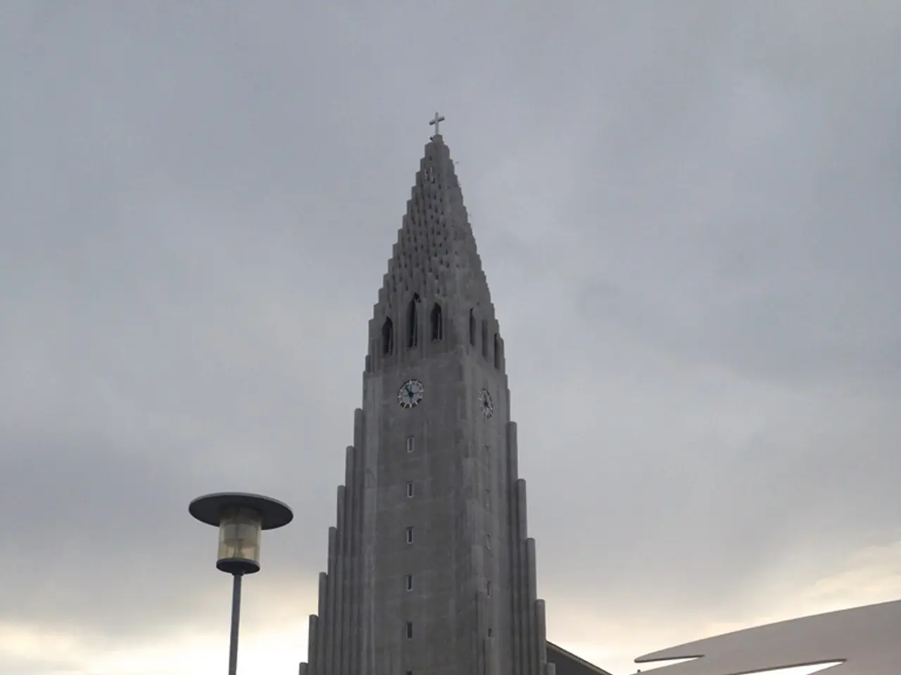 Kitchen clock maintenance continuation - Section II - Cleaning, pivot polishing, bushing...