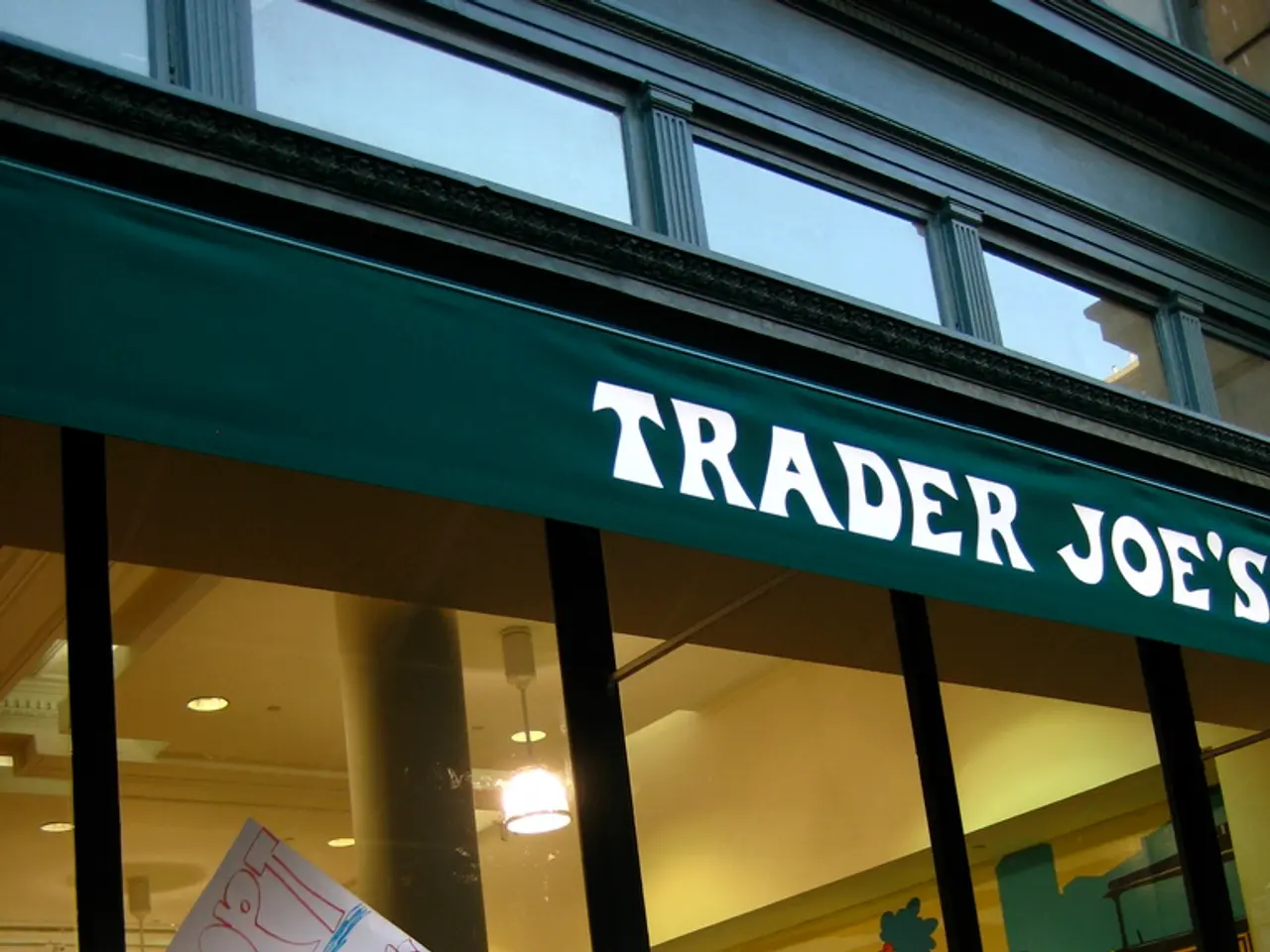 UK gambling operator agrees to pay £360K to gambling regulator following charges