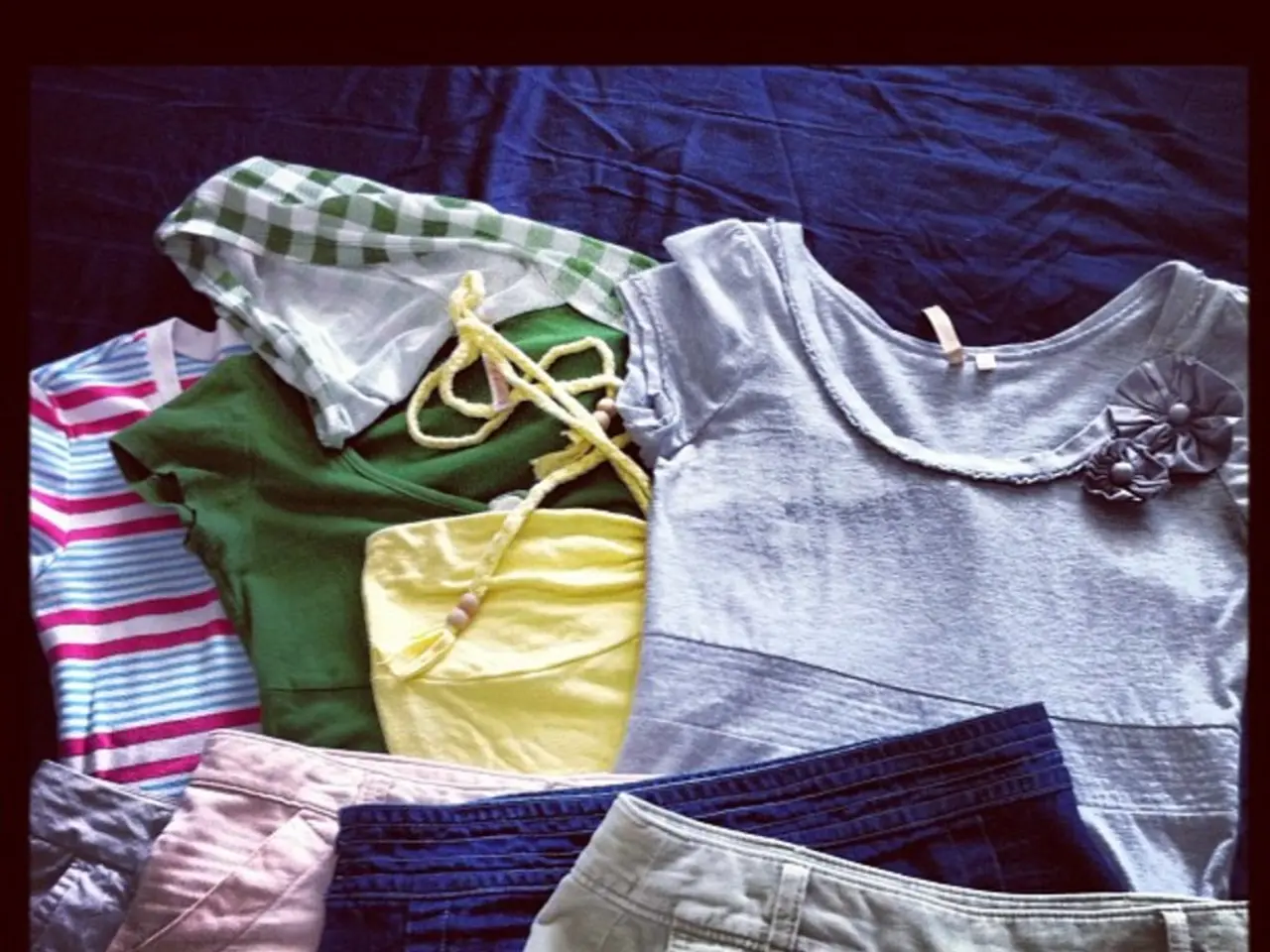 Overhaul Your Wardrobe with 26 Easily Style-able Amazon Finds, Ideal for Users Dissatisfied with...