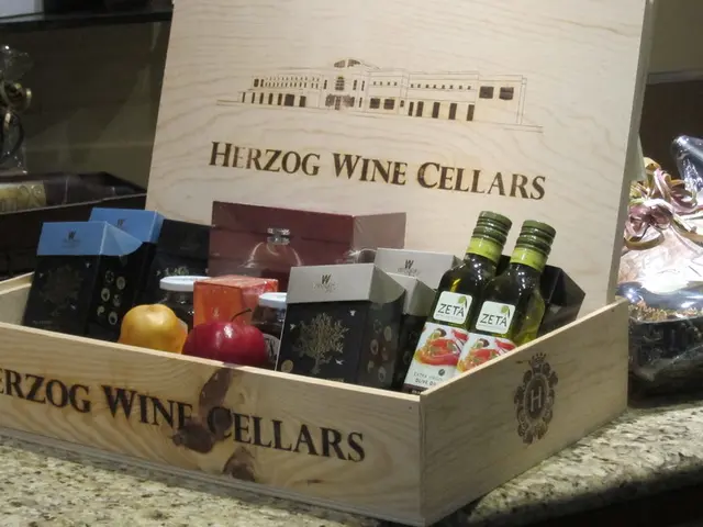 Garden Refresher: Indulge in These Top 10 Essential Pieces for Your Post-Holiday Yard