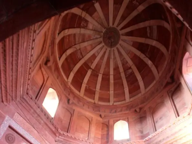 Redesigning Interior Spaces with Clean, Sleek Minimalism: Celebrating the Allure of Less in...