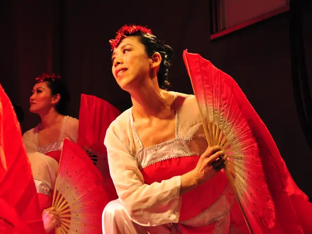 Comparing Bladed vs Bladeless Fans for the Sizzling Heatwave: A Decision Guide (and My Preferred...