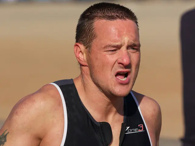 Considers Men's Sweatsuits: Not Limited to Relaxation Only