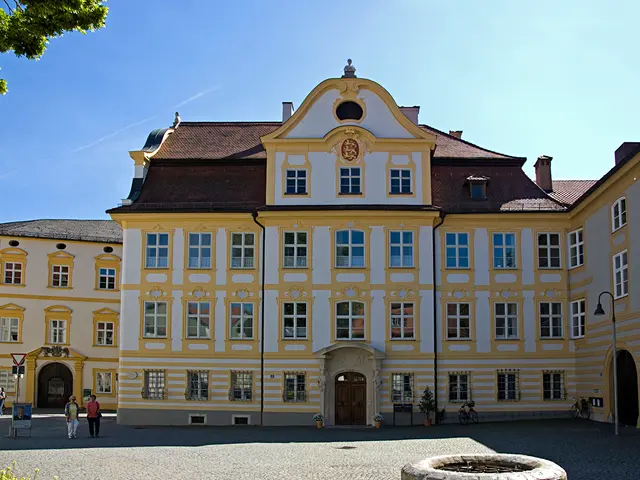 Guide for New Residents and Returning Inhabitants: Insights for Navigating Solingen