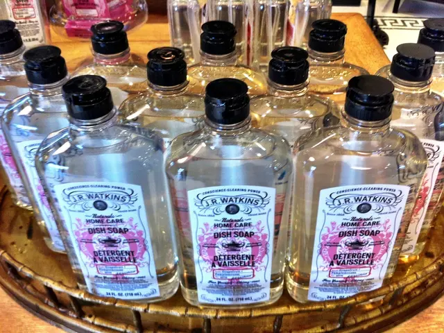 Intense Hand Cleanser: Most Alluring Blushed Bergamot Encounter