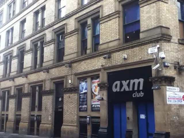 Selling a renowned pet store in Minsk