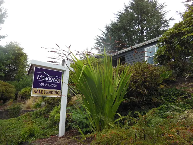 Expanding number of green spaces in Rīga through urban meadow development